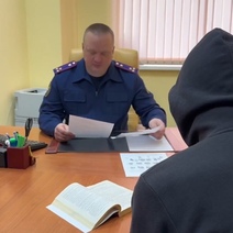 Застрелил и сжег: полицейские задержали мужчину, обвиняемого в убийстве двух девушек в Ясном 30 лет назад (18+)