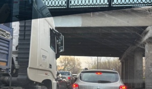 Загородное шоссе и улица Донгузская встали в пробках