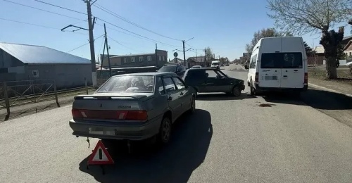 В Орске автомобиль «Ока» нанес смертельные увечья пешеходу (18+)
