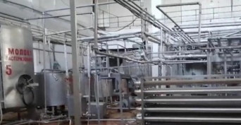 В Новотроицке инспектора Роспотребнадзора несколько часов не пускали на склад ООО «Молоко» 