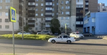 В Оренбурге «Дэу Нексия» наехала на 18-летнего пешехода