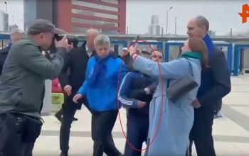 Мужчина пытался напасть на экс-губернатора Оренбургской области Дениса Паслера