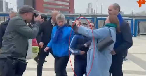 Мужчина пытался напасть на экс-губернатора Оренбургской области Дениса Паслера