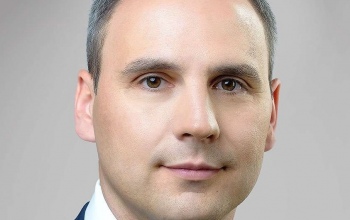 Пытавшимся напасть на губернатора Свердловской области Дениса Паслера оказался 42-летний житель Оренбуржья