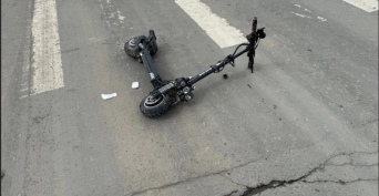 В Оренбуржье 11-летний школьник на электросамокате попал под удар автомобиля 