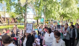 В Оренбурге малыши прошли в «Бессмертном полку»