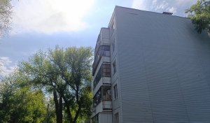 В Оренбурге начали ремонт дома, пострадавшего после атаки БПЛА