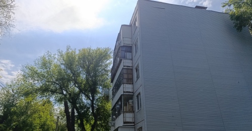 В Оренбурге начали ремонт дома, пострадавшего после атаки БПЛА