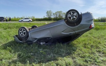 Под Кувандыком в аварии пострадал 68-летний водитель автомобиля Lada Vesta