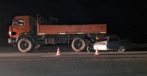 В Бузулукском районе легковой автомобиль влетел в КАМАЗ