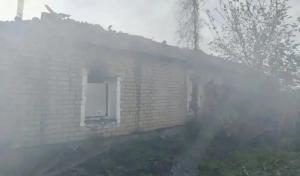 В Оренбургском районе при пожаре в частном доме погиб пенсионер (18+)