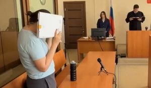 В Оренбурге экс-сотрудница «Сбербанка» упала в обморок, услышав приговор за мошенничество