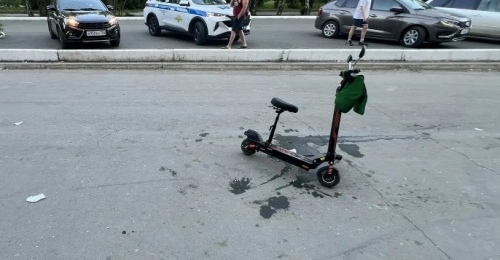 В Оренбуржье пьяный водитель электросамоката на тротуаре сбил 4-х летнего мальчика