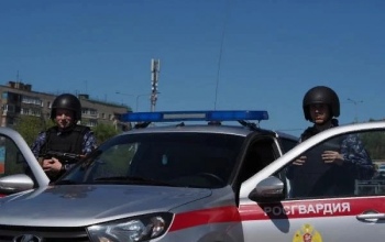В Бугуруслане пьяный мужчина посреди ночи утроил дебош в кабинете врача