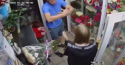 Романтик из Орска, укравший ради барышни 101 розу, сбежал от наказания в Самару