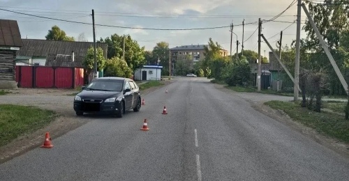 В Бузулуке автомобиль Ford Focus сбил девятилетнюю девочку