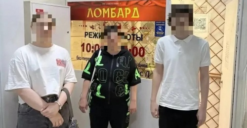 В Оренбурге сотрудница ломбарда с родственницей придумали, как превращать бижутерию в золото