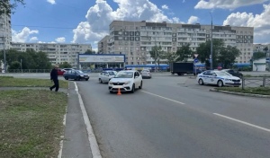В Оренбурге 74-летняя женщина переходила дорогу и попала под автомобиль