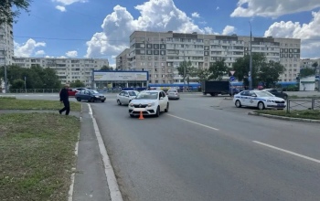 В Оренбурге 74-летняя женщина переходила дорогу и попала под автомобиль