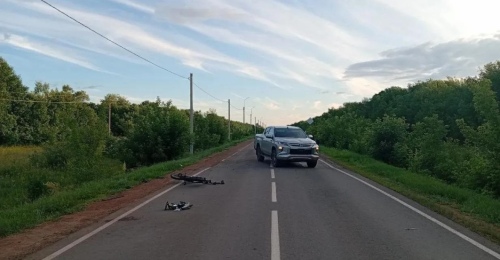В Грачевском районе под колеса пикапа Mitsubishi L200 Sportero угодил 10-летний велосипедист