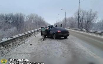 Выехала на встречную – погибли двое: в Илекском районе будут судить участницу смертельного ДТП (18+)