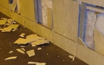 В Оренбурге подземный переход возле остановки ДКиС «Газовик» разгромили вандалы