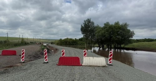 В Сакмарском районе временно закрыли объездную дорогу у моста через Среднюю Каргалку