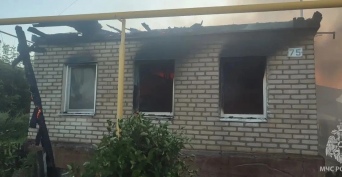 В селе Добринка мужчина погиб при пожаре в жилом доме
