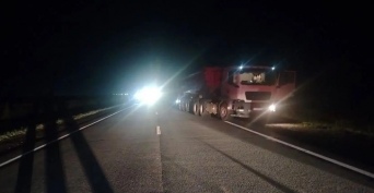 В Соль-Илецком муниципальном округе на трассе грузовик сбил пешехода