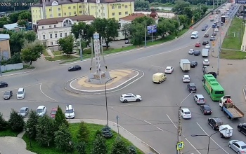 В Оренбурге встала Донгузская: оренбуржцы теряют время в пробке от 