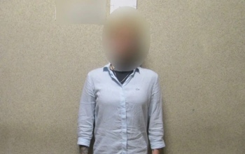 В Оренбурге задержали курьера из Санкт-Петербурга, подозреваемую в мошенничестве с 720 тысячами рублей 