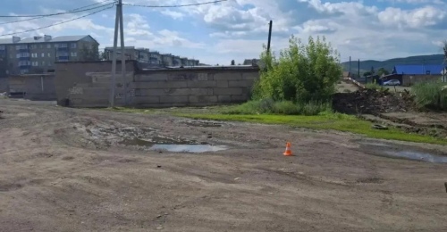 В Кувандыке бесправный водитель на ВАЗе сбил девушку-подростка и скрылся с места ДТП