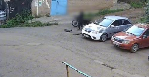 В Оренбурге подросток угнал мотоцикл, но так и не смог его завести