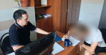 Трое мужчин в районе ЖК «Дубки» устроили драку и теперь объясняются с полицией 