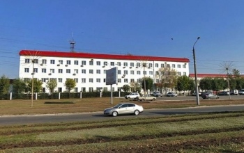 Воспламенился при мойке окон: суд Оренбурга определит виновного в трагедии (18+)