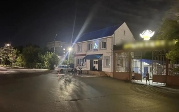 В Оренбурге столкнулись два самокатчика, одного из них госпитализировали