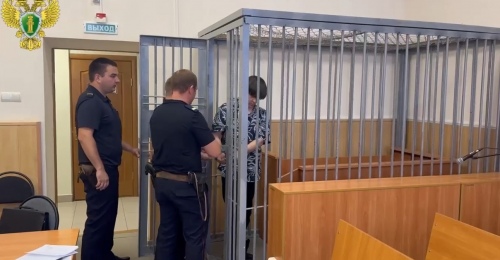 Курьер из Санкт-Петербурга примчался в село Тоцкого района, чтобы забрать у местной жительницы 6,7 млн