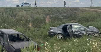 Три человека пострадали в ДТП на автодороге «Теренсай-Адамовка» 