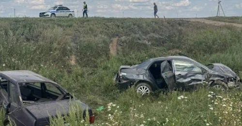 Три человека пострадали в ДТП на автодороге «Теренсай-Адамовка» 