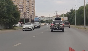 Фото дня: водитель из Оренбурга, кажется, подготовился ко всем возможным сценариям с топливом
