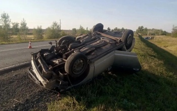 В Октябрьском районе при столкновении автомобилей ВАЗ и Skoda Rapid пострадали три человека, включая ребенка