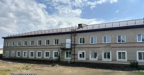 В Кваркенском районе после вмешательства прокуратуры отремонтировали кровлю школы