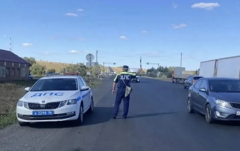 Оренбургский водитель пролетел мимо госавтоинспектора и попал под статьи