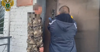 В Домбаровском районе двое сообщников похитили у людей более 2-х млн рублей