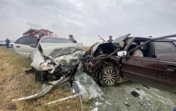 В Домбаровском районе при столкновении двух легковушек пострадали шесть человек
