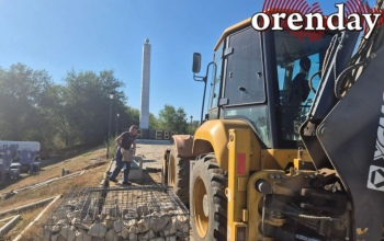 Демонтаж на площадке возле стелы «Европа-Азия» в Оренбурге начали ещё до определения подрядчика
