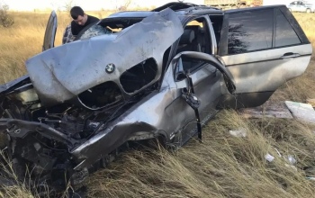 В Сакмарском районе опрокинулся в кювет BMW X5