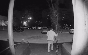 Совсем не по-соседски: оренбуржец сдал в ломбард самокат соседа, чтобы выпить