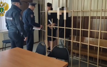 В Оренбуржье мужчина перевоплотился в полицейского и пытался похитить у вдовы участника СВО 3 млн рублей