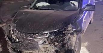 Автоледи попала в больницу после ДТП в Нежинке